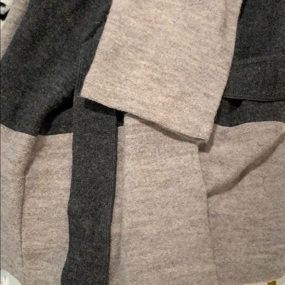 Paraphrase Gray Hooded Sweater Cardigan Sz XL - Picture 6 of 16